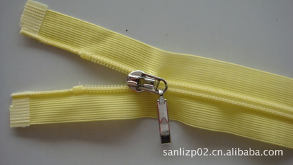 中國拉鏈十大知名品牌 安徽尼龍拉鏈碼裝暢銷海內外，探索三力(福建)拉鏈的卓越之路